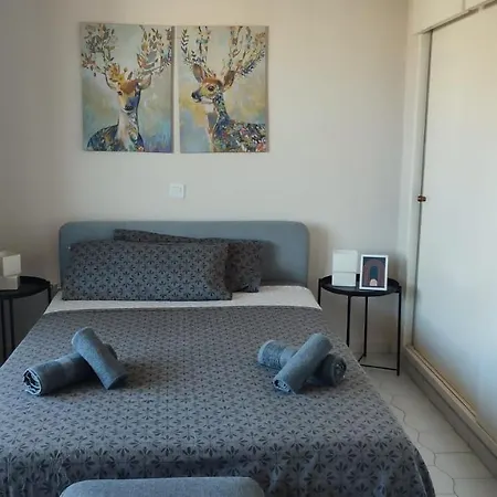 Homeforguest Beautiful With Sea Views In Benal Beach, Apartment